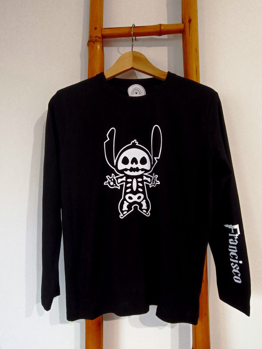 Longsleeve – Halloween – Stitch em esqueleto 2