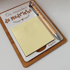 Suporte para post-it – Os recados da Madrinha