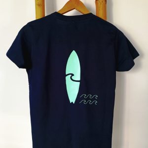 T-Shirt – Prancha Surf com ondas